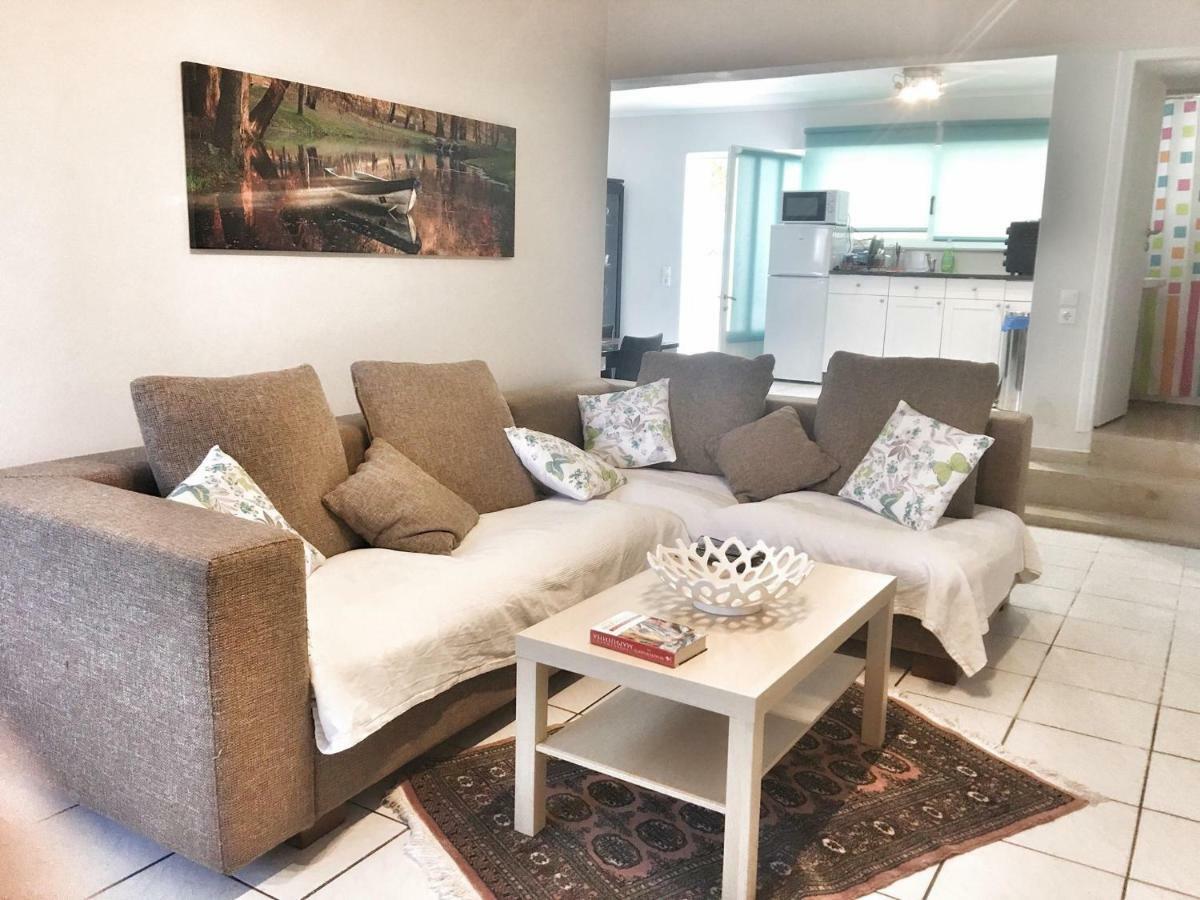 Renovated Apt 100M From Beach Wifi Ac Anavyssos Esterno foto